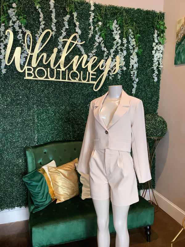 Standing on Business Short Pant Suit